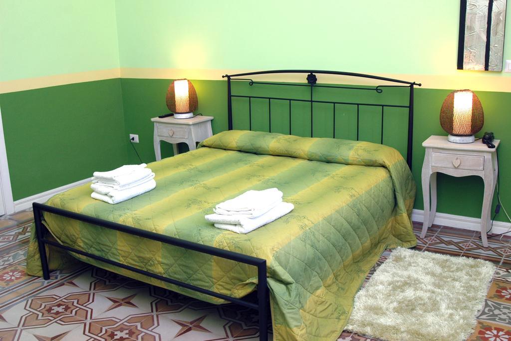 La Naca Della Taranta B&B 갈라티나 외부 사진