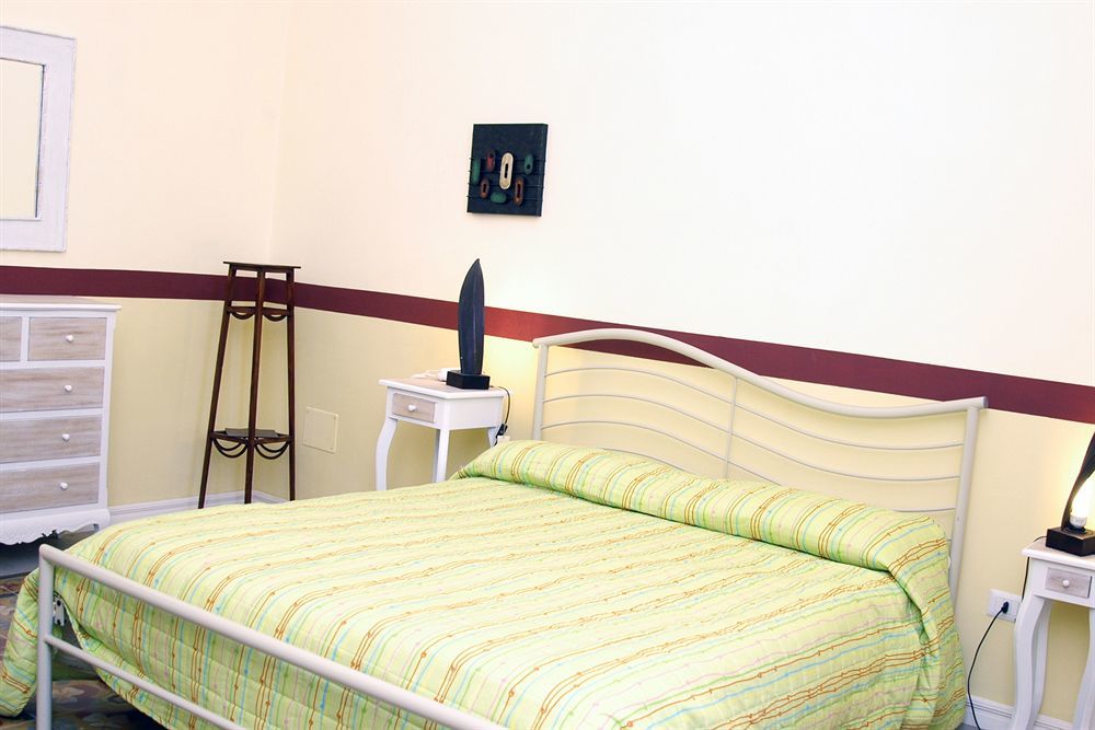 La Naca Della Taranta B&B 갈라티나 외부 사진